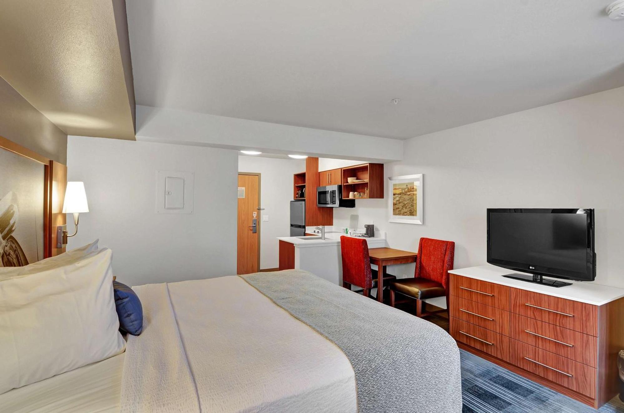 Best Western PLUS Navigator Inn&Suites Everett Exterior foto